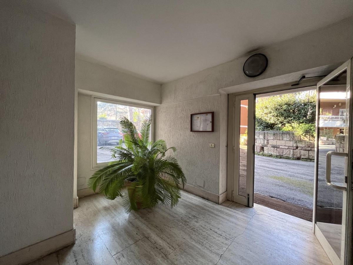 Monolocale A Mostacciano Apartment Roma Ngoại thất bức ảnh