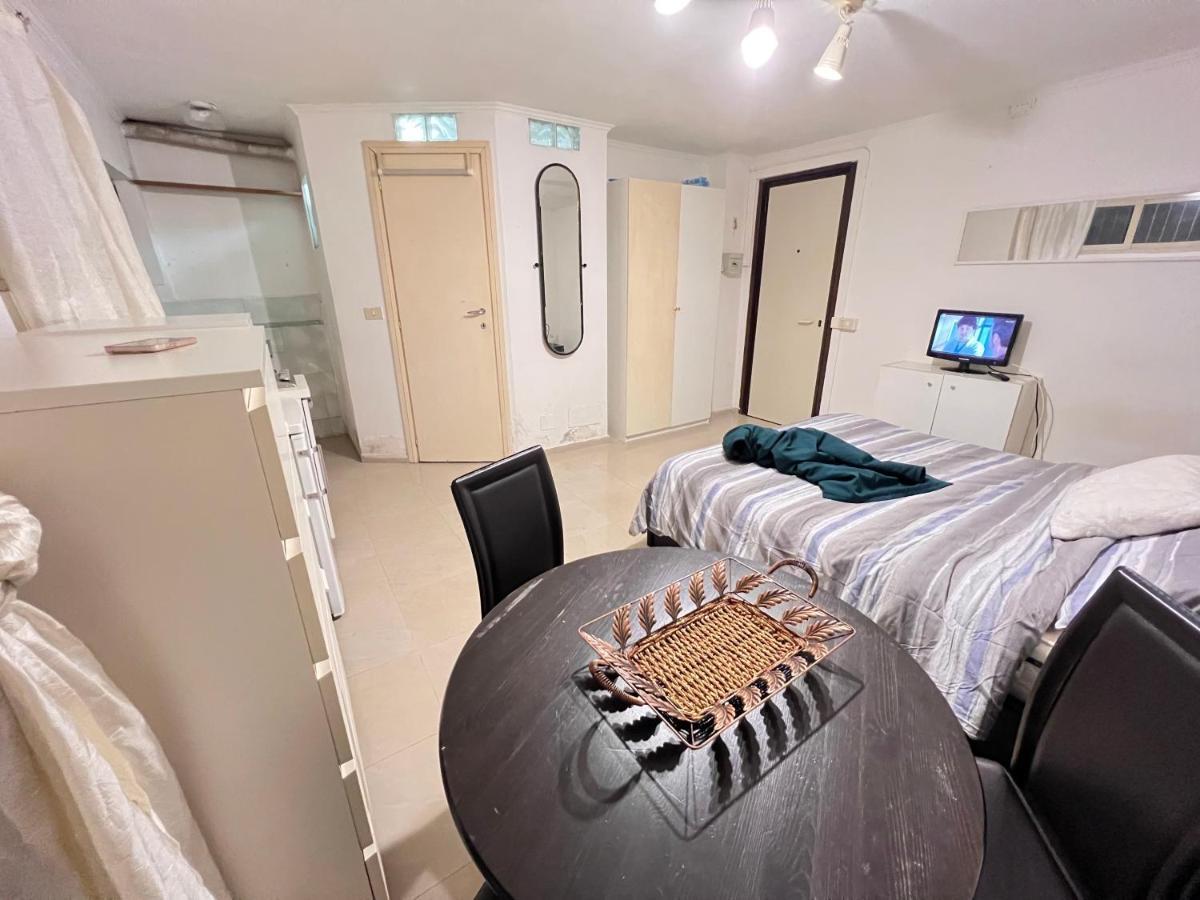 Monolocale A Mostacciano Apartment Roma Ngoại thất bức ảnh