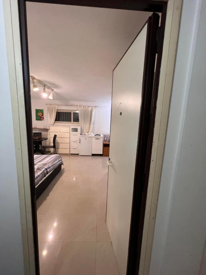 Monolocale A Mostacciano Apartment Roma Ngoại thất bức ảnh
