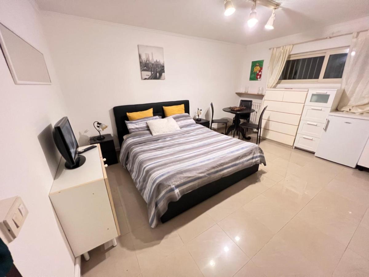 Monolocale A Mostacciano Apartment Roma Ngoại thất bức ảnh