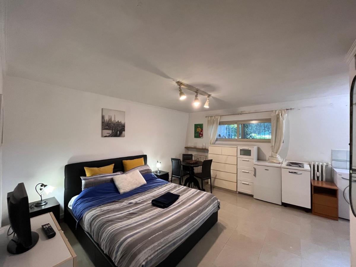 Monolocale A Mostacciano Apartment Roma Ngoại thất bức ảnh